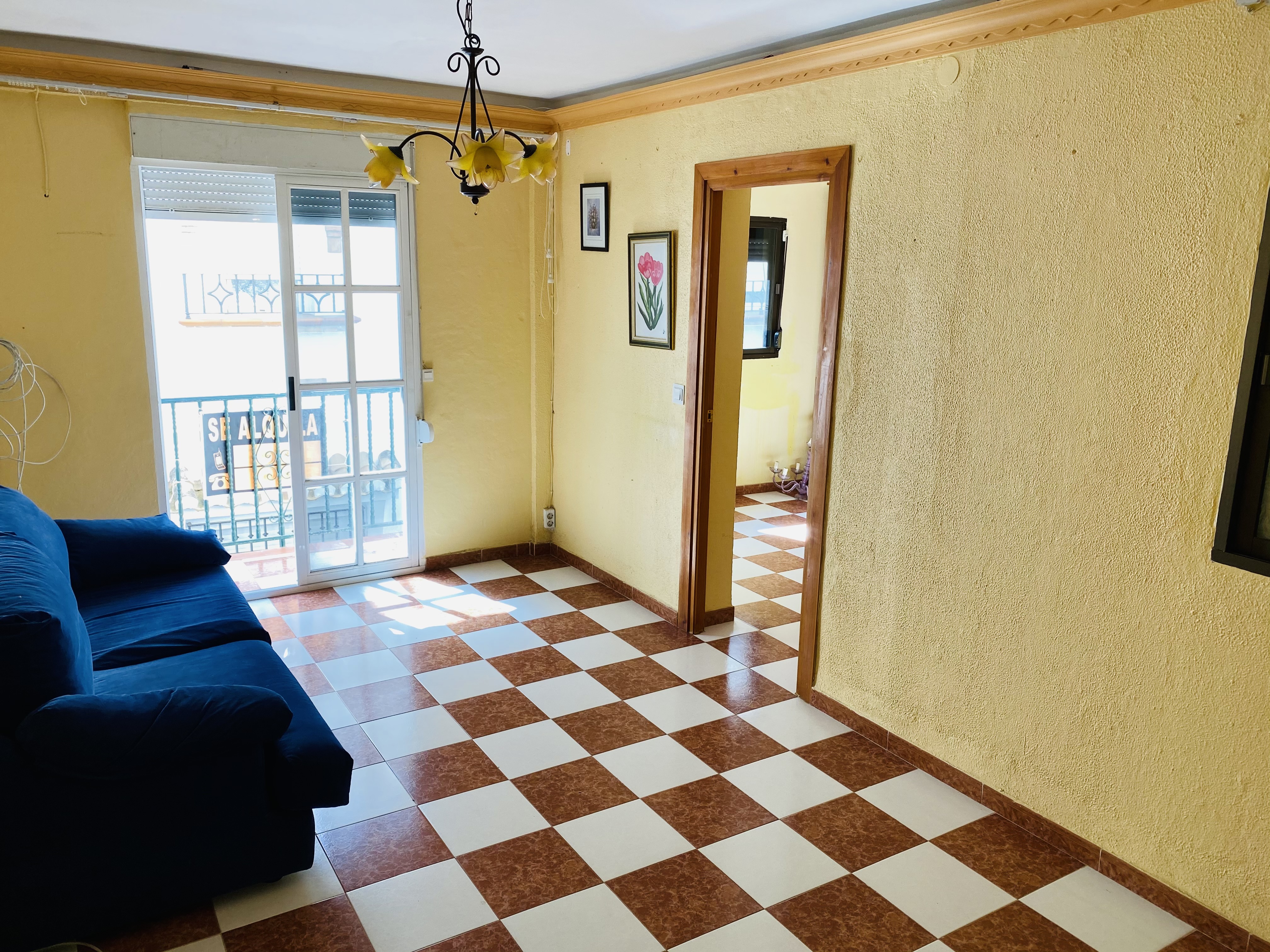 CASA DE PUEBLO CON FANT�STICAS VISTAS EN EL CENTRO HIST�RICO DE ALMU��CAR