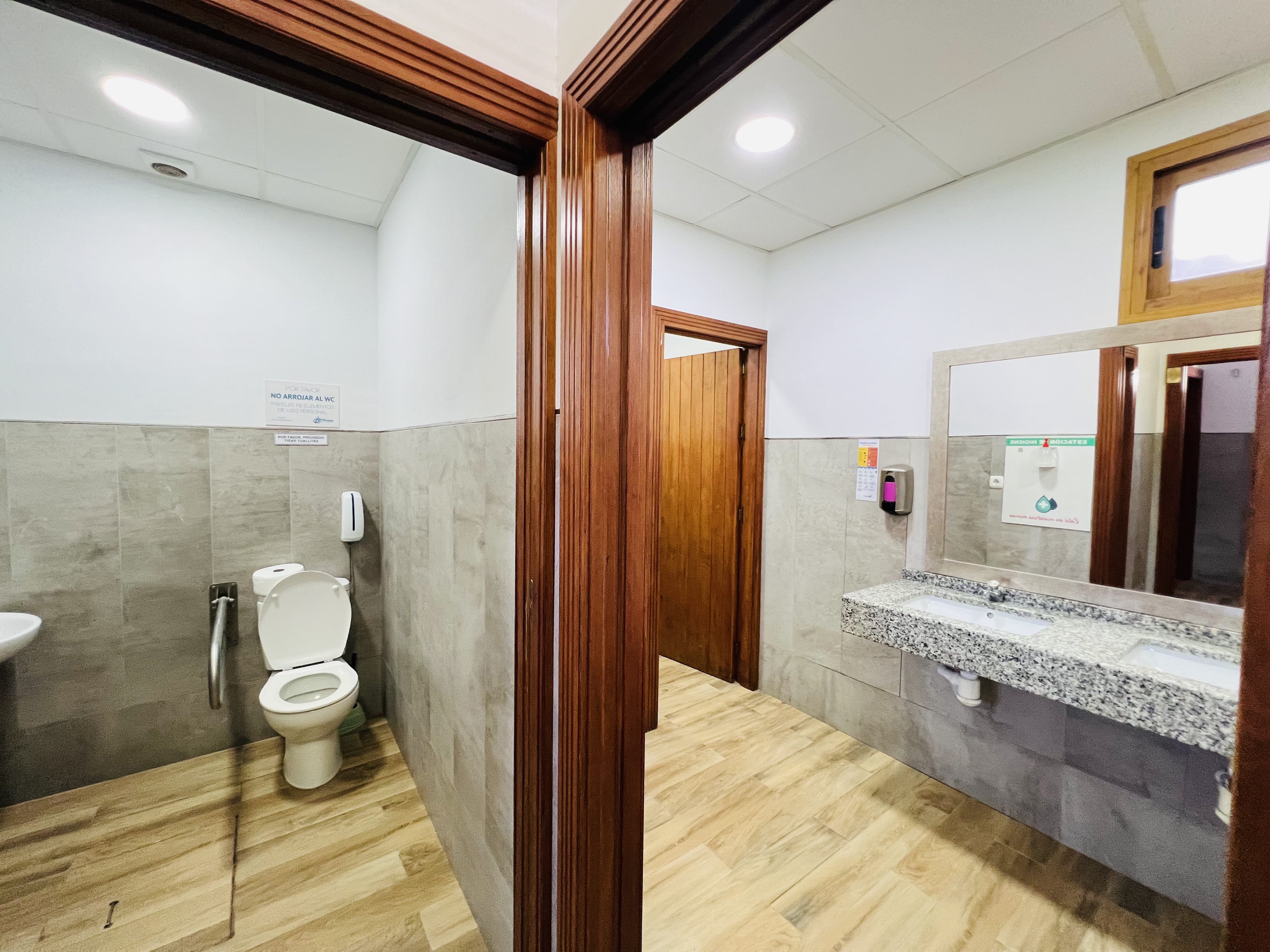 CHIRINGUITO EN VENTA EN PASEO DE VELILLA ID: 2034 S � CONSULTAR PRECIO