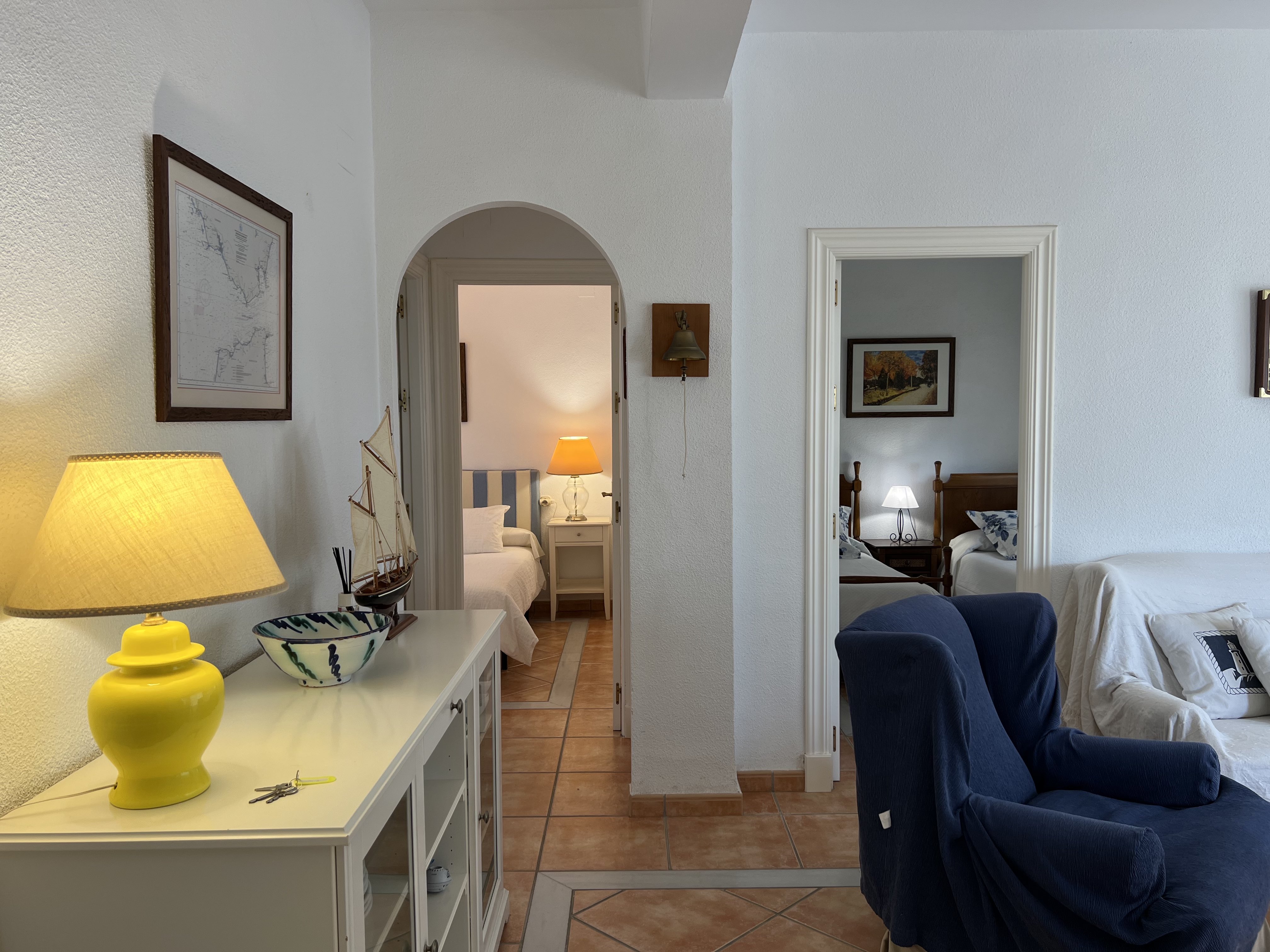 APARTAMENTO EN PASEO REINA SOF�A 