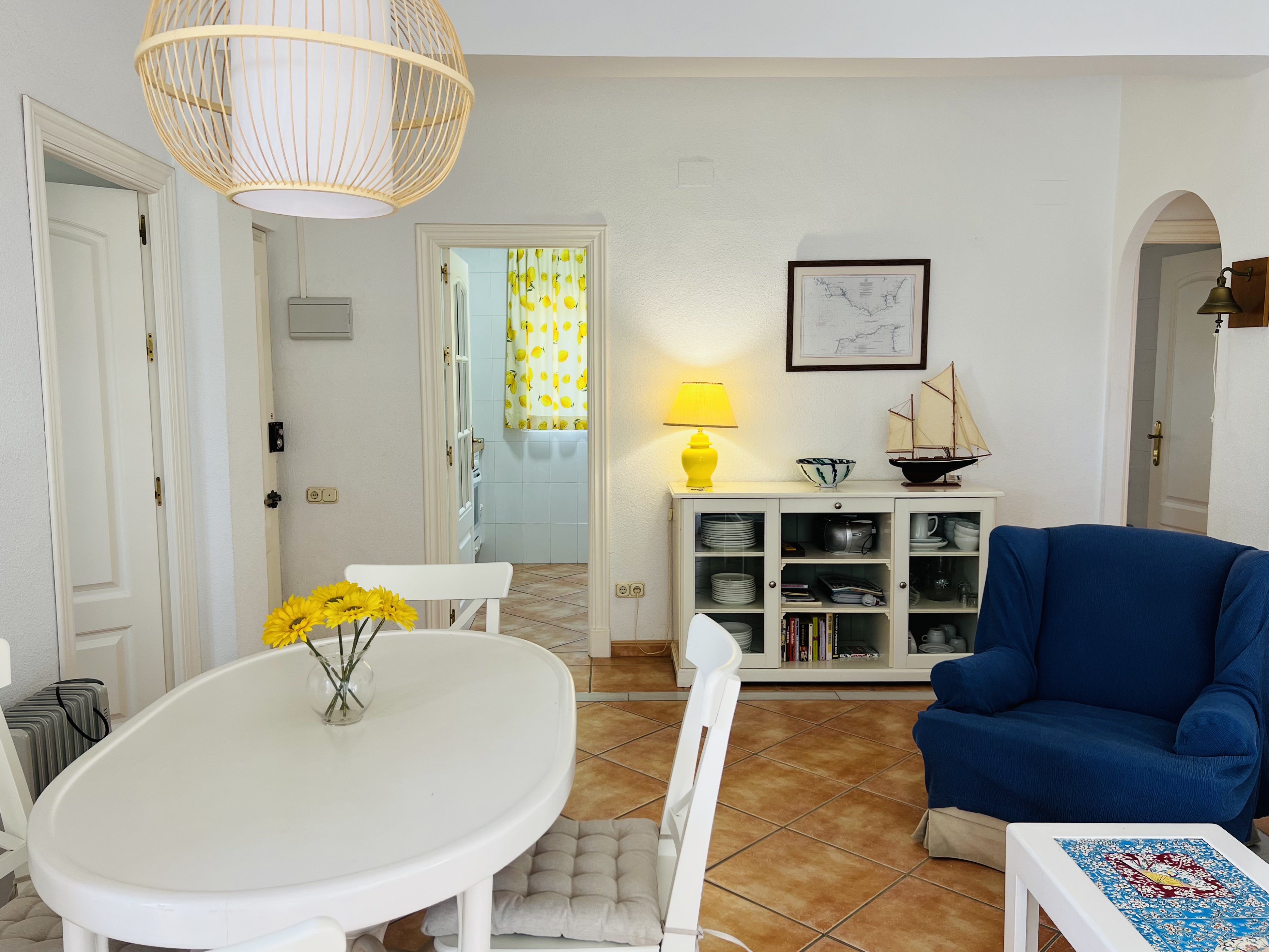 APARTAMENTO EN PASEO REINA SOF�A 