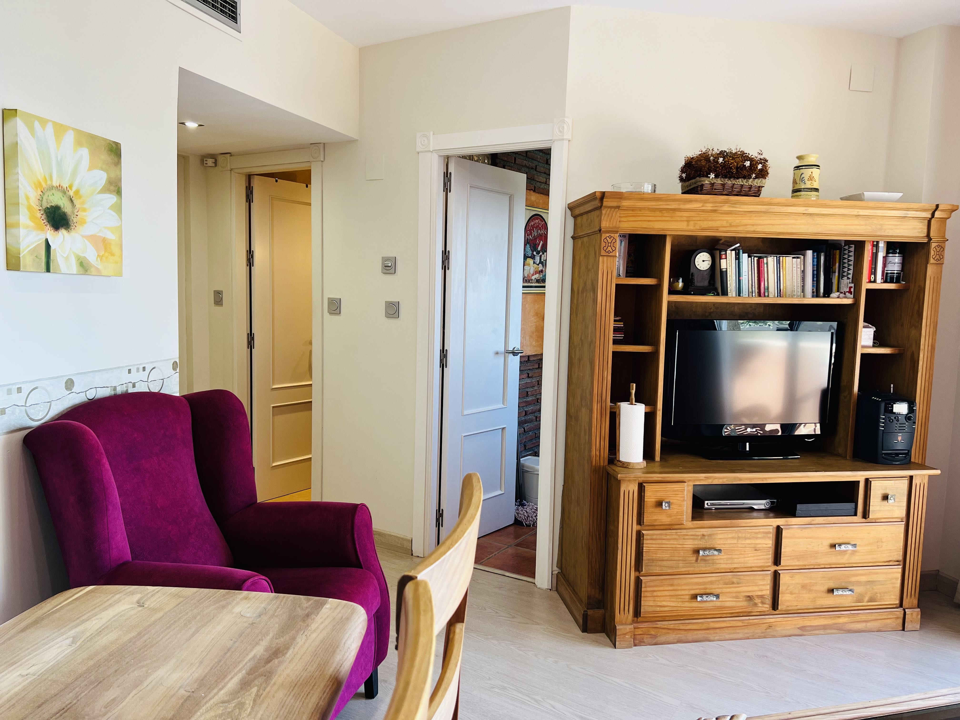 APARTAMENTO EN URBANIZACI�N GONDOLAS