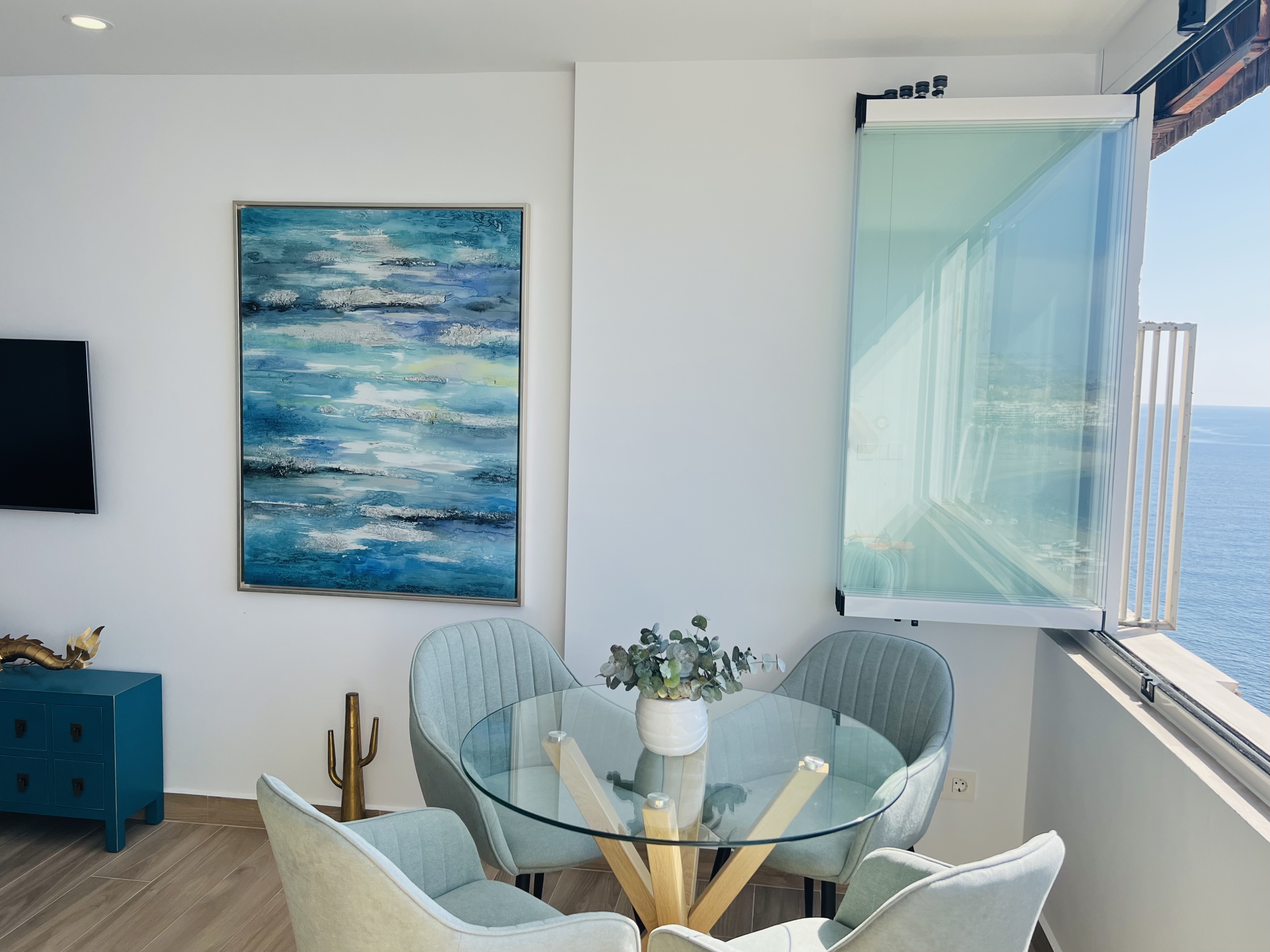 APARTAMENTO EN PASEO REINA SOF�A 