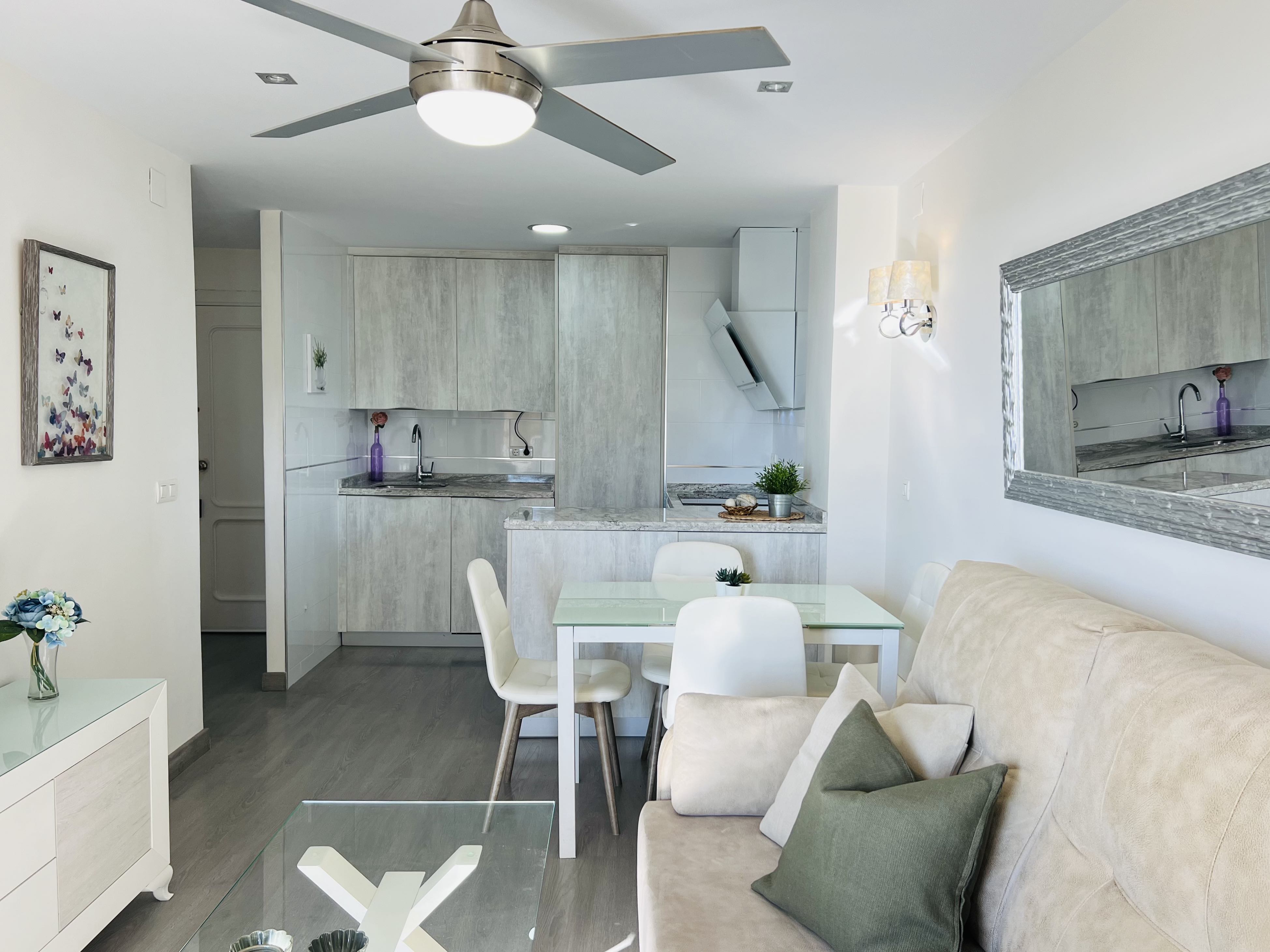 APARTAMENTO EN SAN CRIST�BAL 