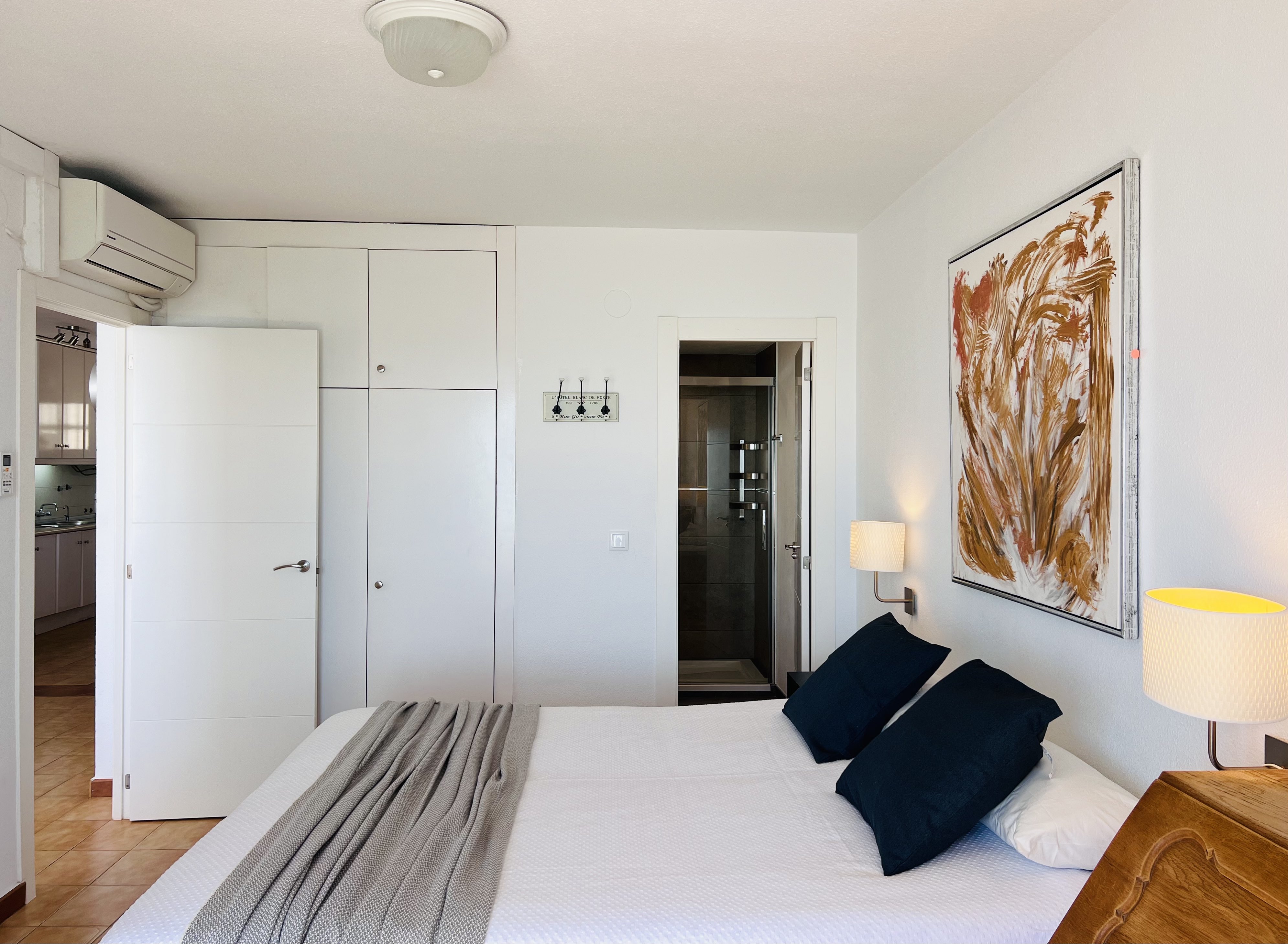 APARTAMENTO FRENTE AL MAR, PASEO REINA SOF�A