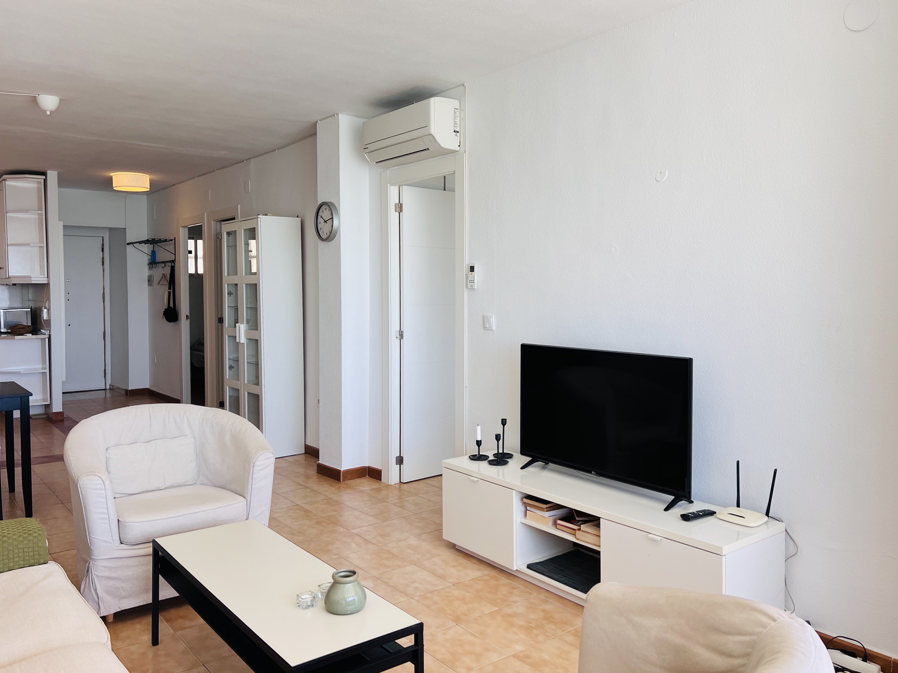 APARTAMENTO FRENTE AL MAR, PASEO REINA SOF�A