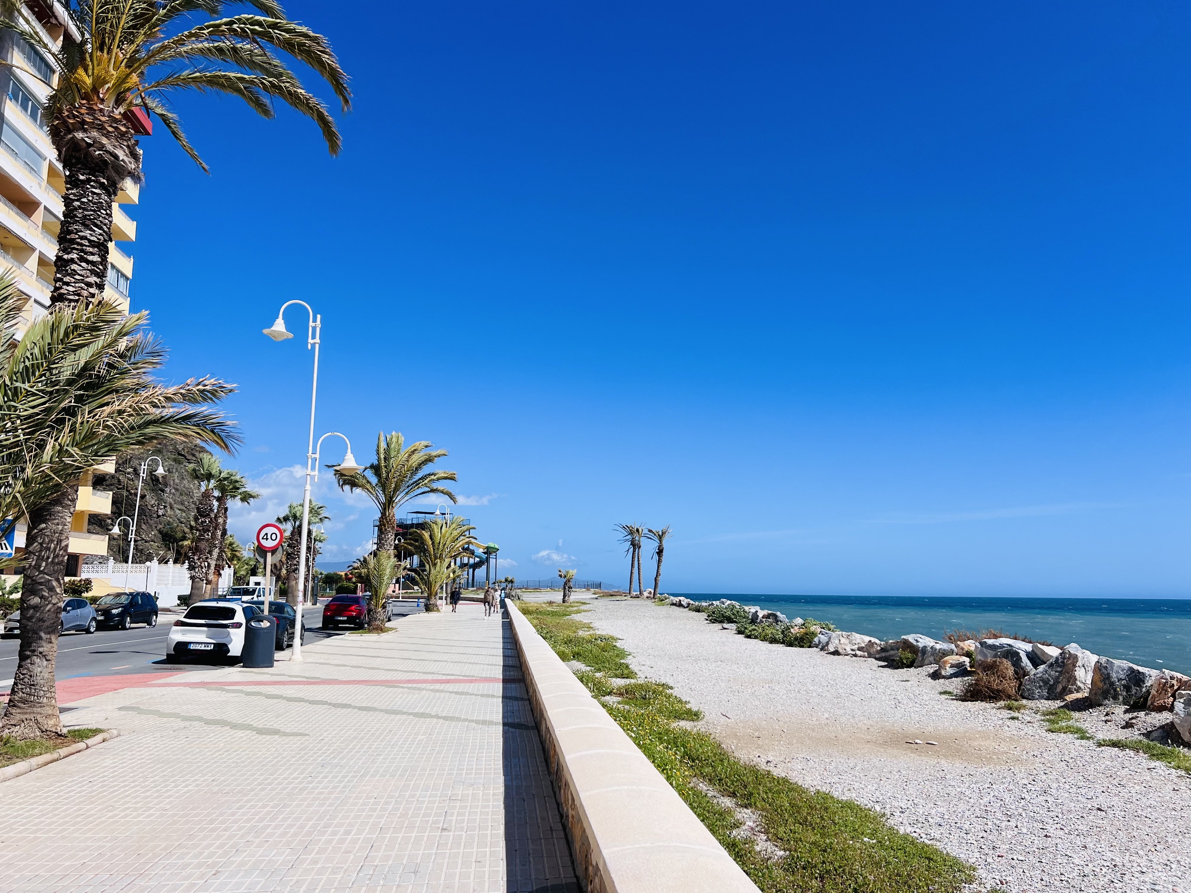 APARTAMENTO FRENTE AL MAR, PASEO REINA SOF�A