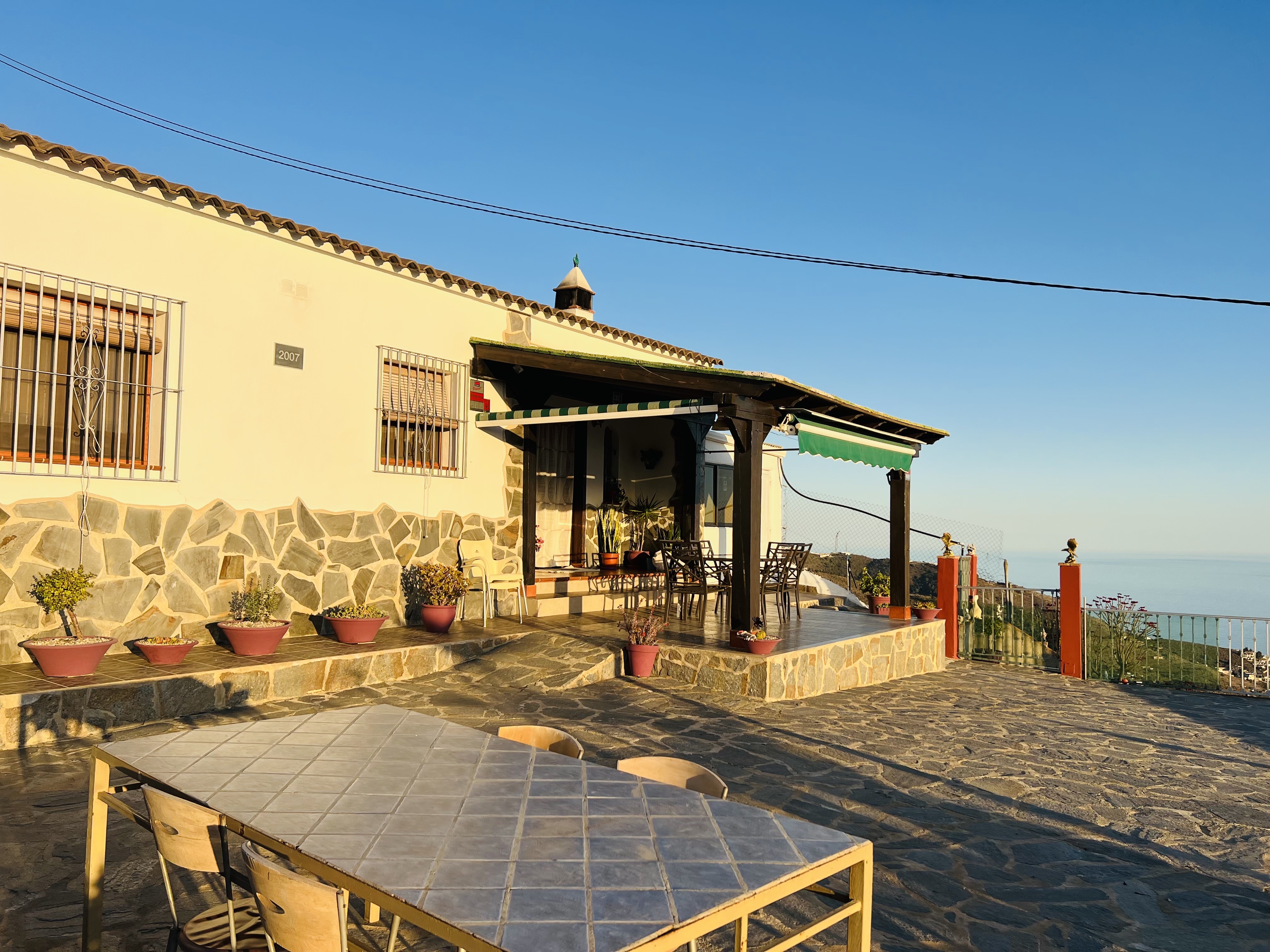 PRECIOSA CASA DE CAMPO EN �LOMA DEL GATO�